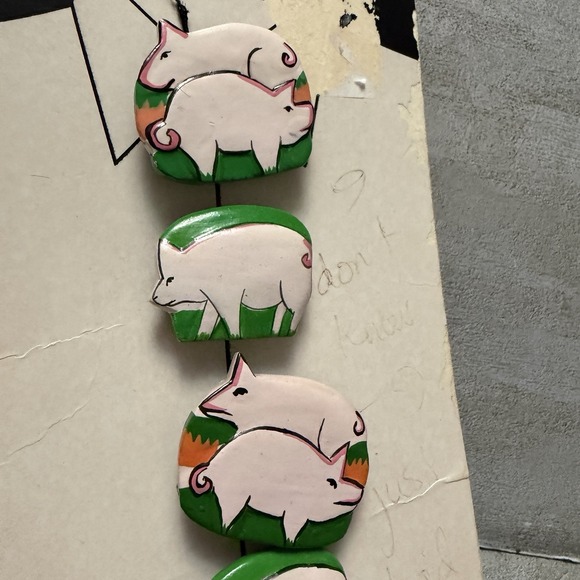 New NOS Nony New York Pig Button Covers Farm Animals Novelty Cottagecore NWT - Picture 2 of 8